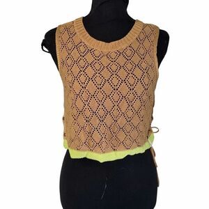 One Teaspoon Pull on Crotchet Tan/Green Cropped Top(Size Small)